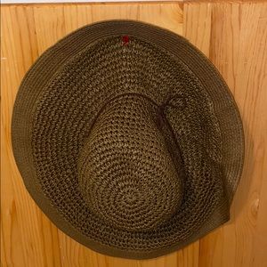 Pins and needles summer hat